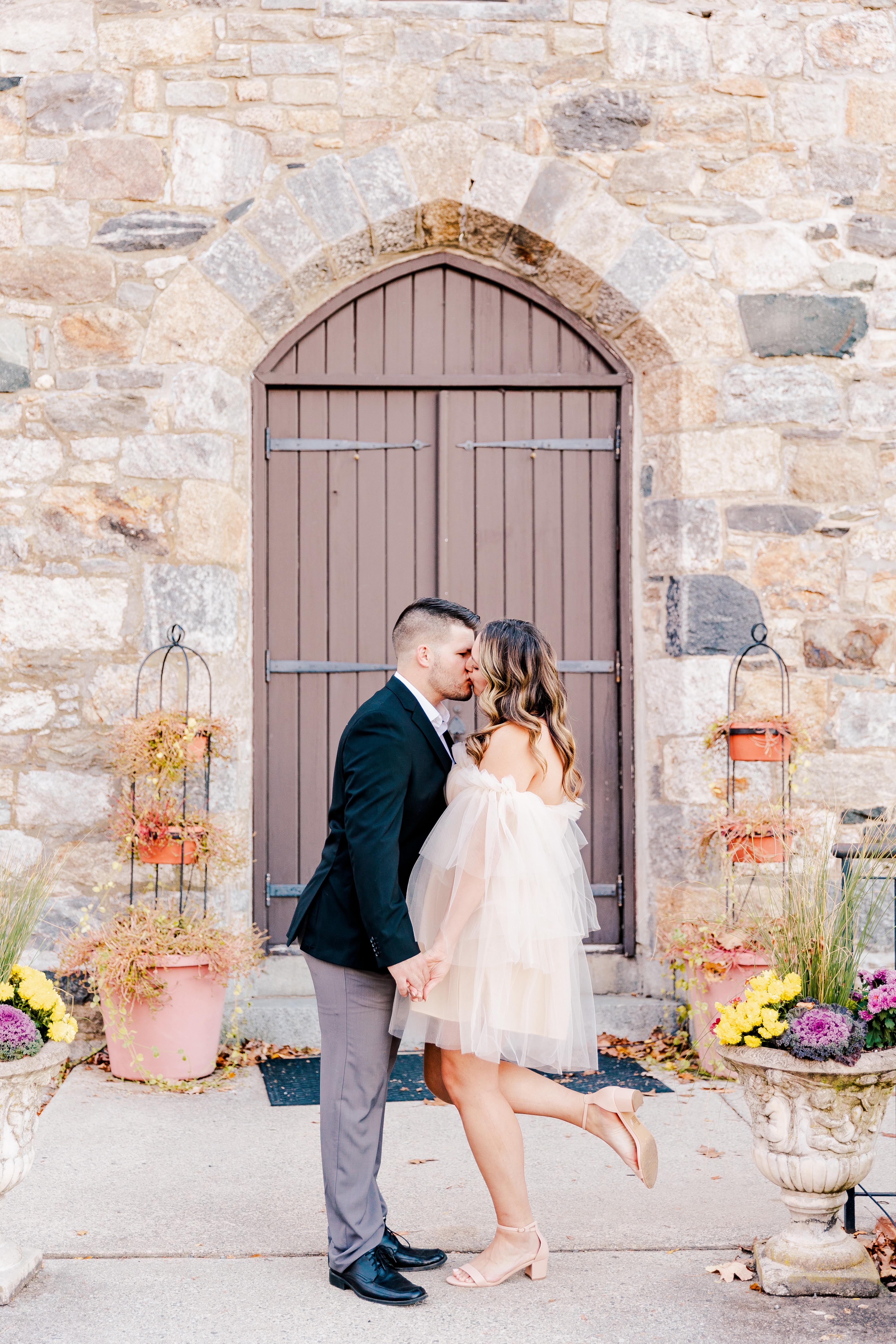 The Wedding Website of Holly Lafoe and Colby Easter