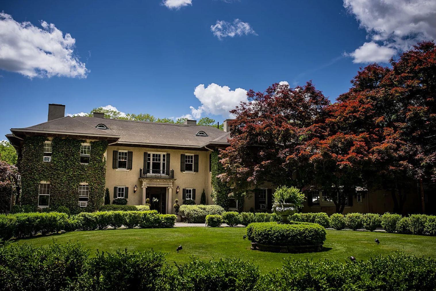 The Wedding Website of Connor Beaumont and Kimberly Puopolo