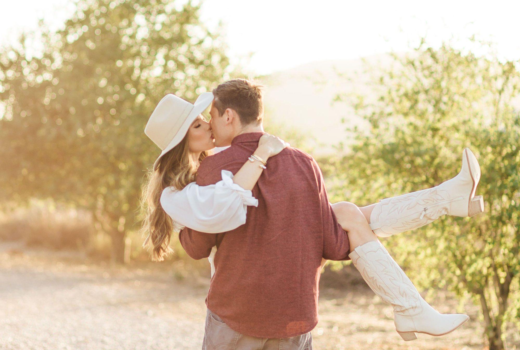The Wedding Website of Laura Bradley and Rand Norberg