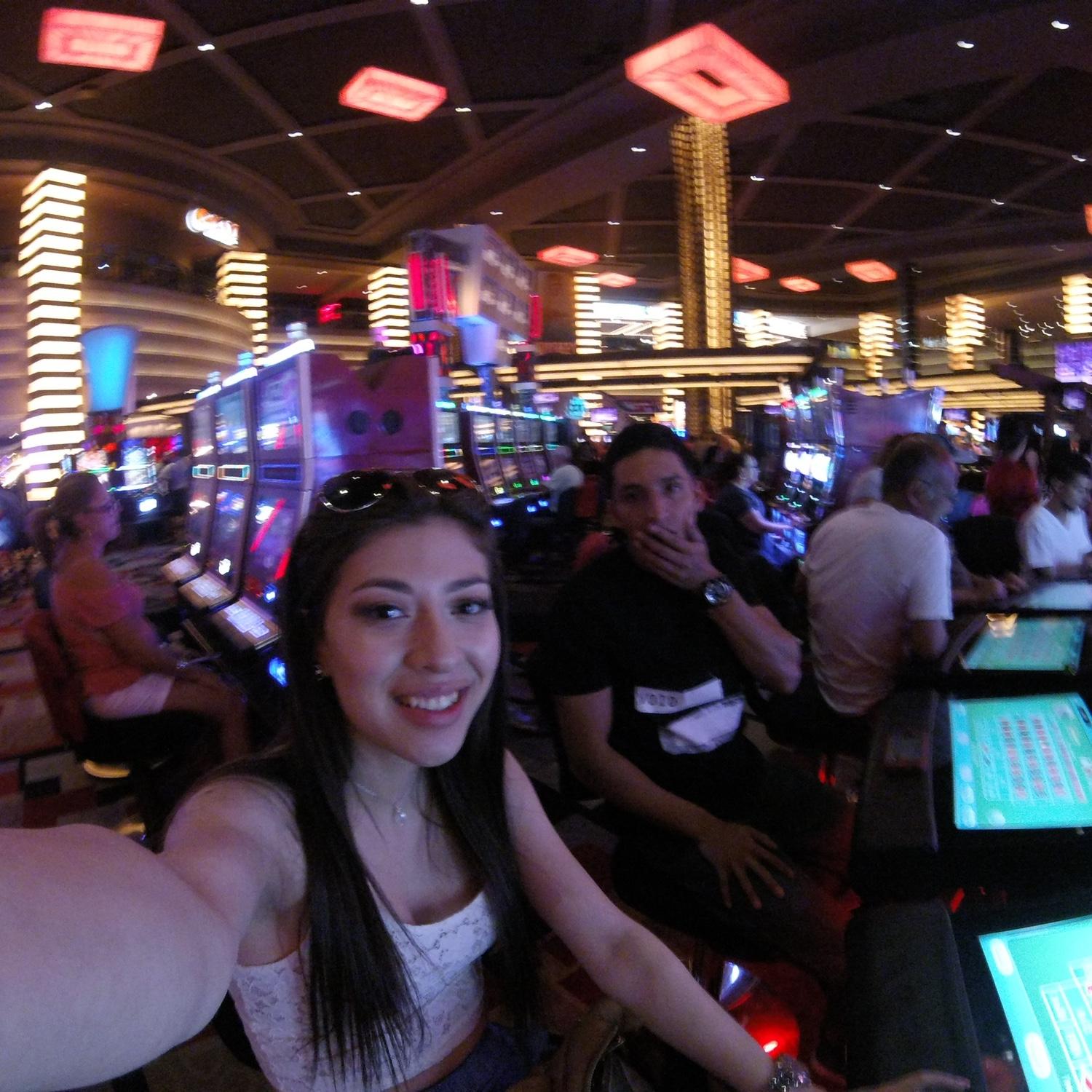 Our first Vegas trip! 😘🎰