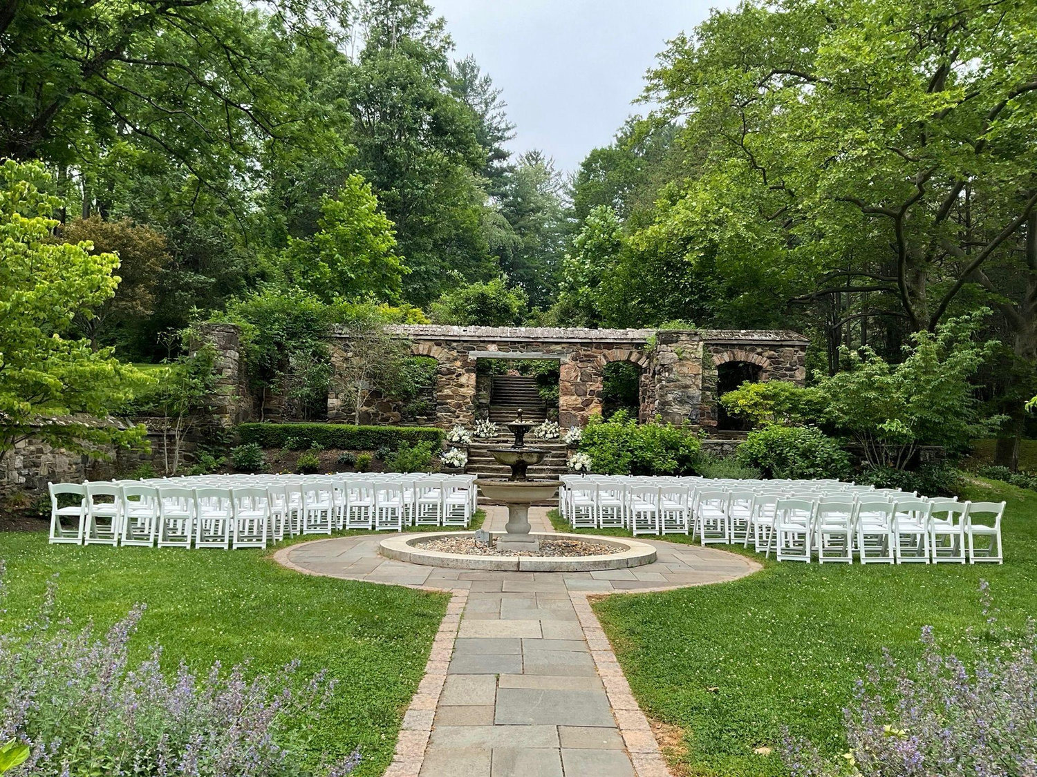 The Wedding Website of Claire Pelura and Spencer Wildonger