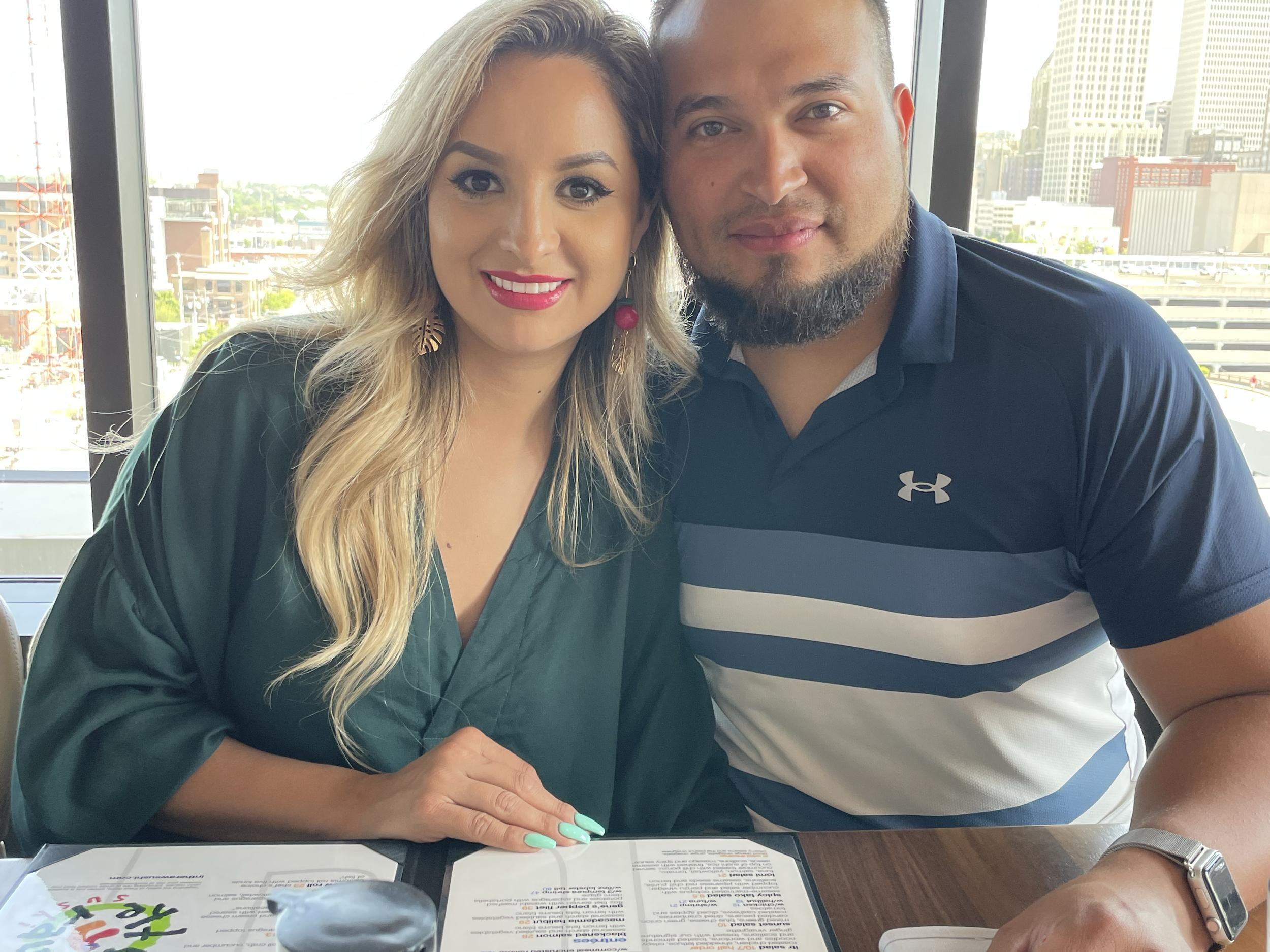 The Wedding Website of Alicia Espinoza and Roberto Spencer