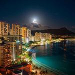 Nightlife at Mai Tai's