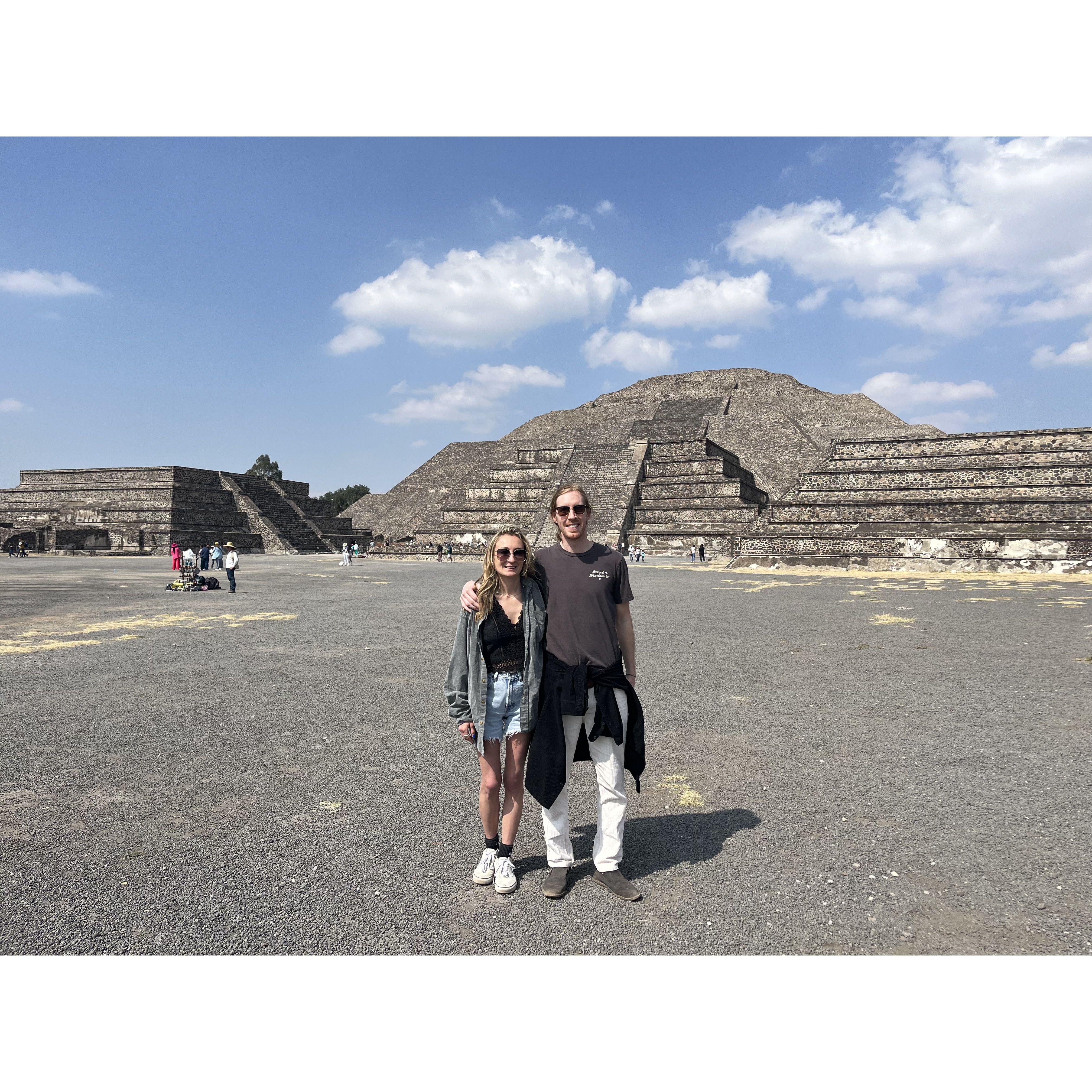 we love pyramids!
ancient astronaut theorists, 2023