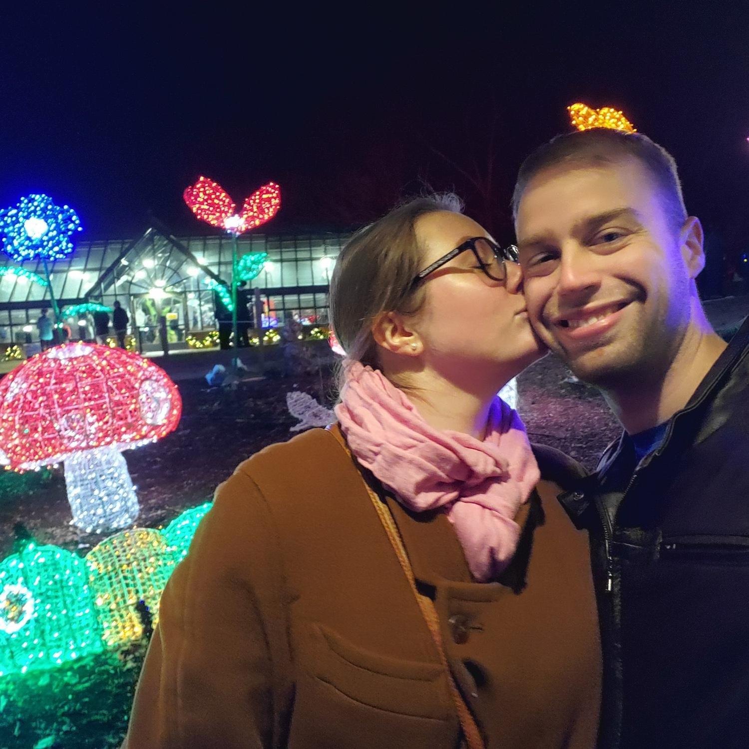 December 2021
Sarah: The start of another tradition, a yearly excursion to Meadowlark Botanical Gardens for their winter light display