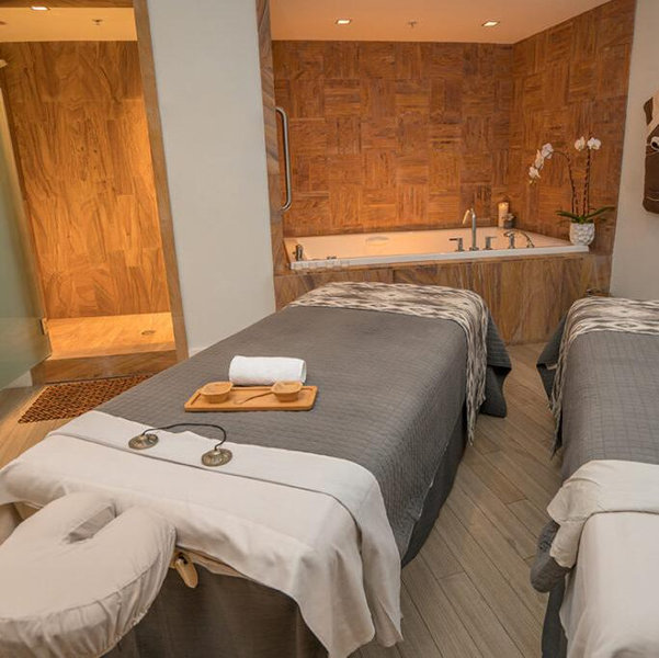 60-Minute Couples Massage