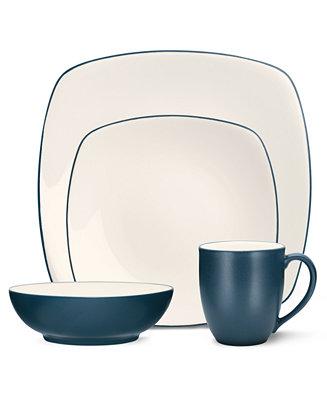 Colorwave Square 4 Piece Place Setting