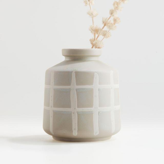 Cappilla Sage and White Grid Vase