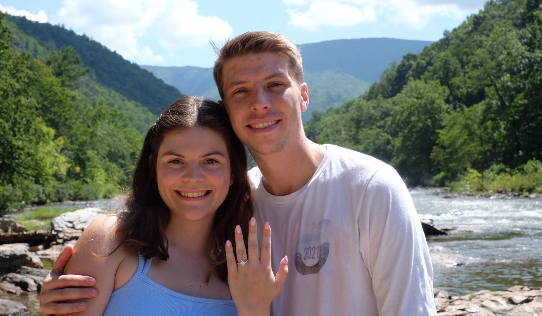 Nicole Hoffmeister and Jeremy Tipton's Wedding site