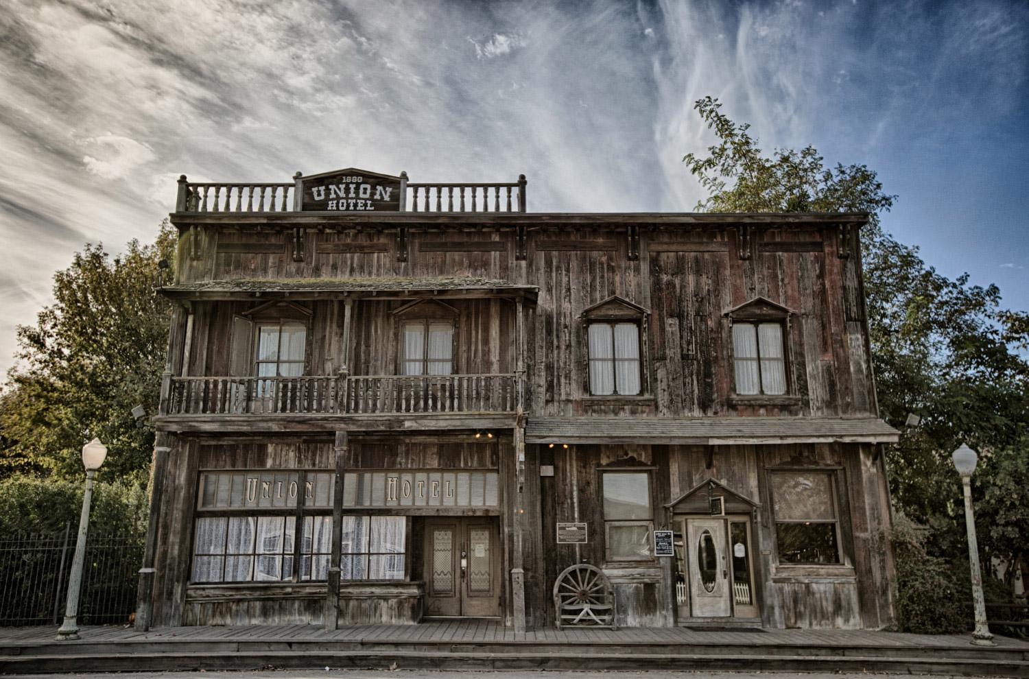 The Wedding Website of MaryJane Robles and Caleb Dare