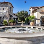 Shoppes for Shopping & Dining