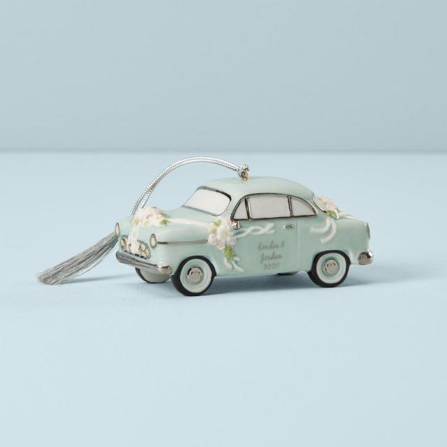 Just Married Vintage Car Ornament