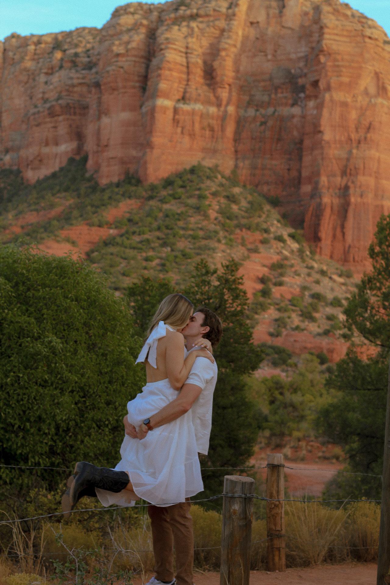 The Wedding Website of Adriana Baysinger and Ian Hofmann