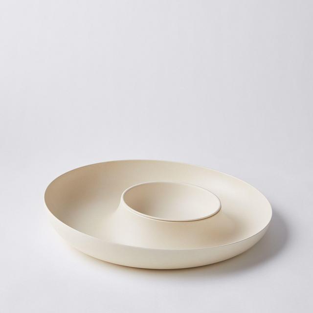 Recycled Bamboo Chip & Dip With Snack Plates