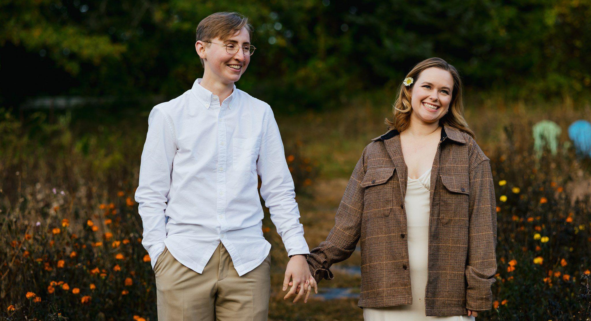 The Wedding Website of Juno Delaney VanWeelden and Dget Lynn Downey