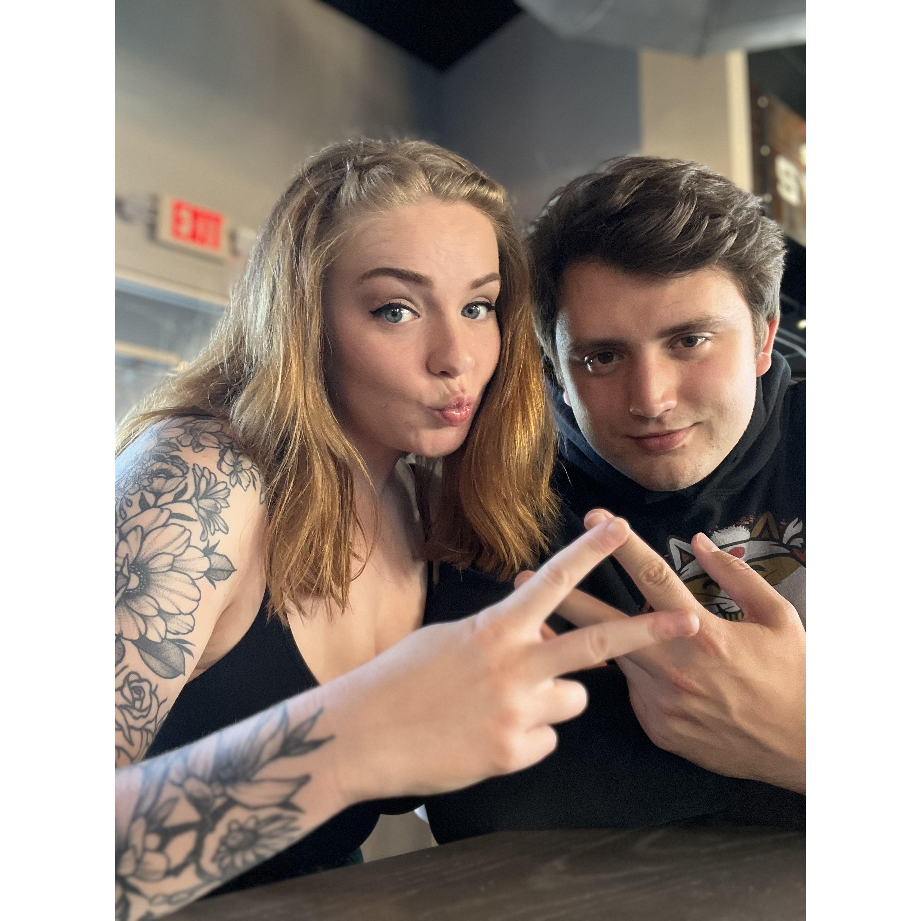 ✌️
