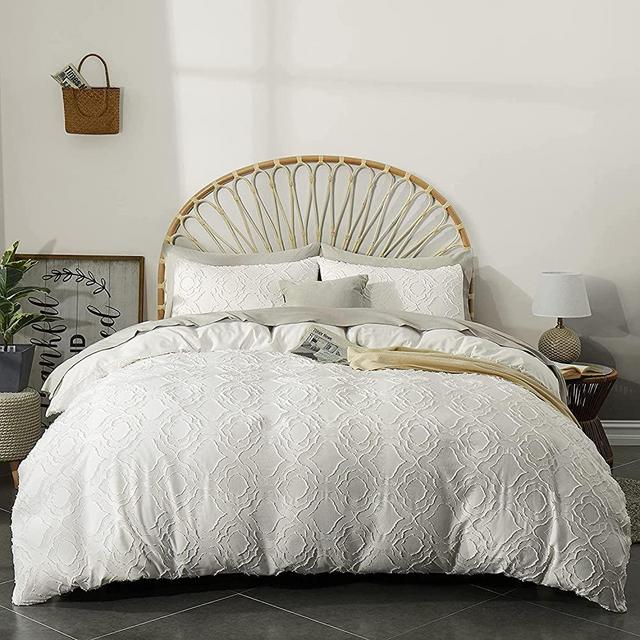Andency White Floral Tufted Comforter Set Full(79x90Inch), 3 Pieces(1 Boho Comforter, 2 Pillowcases) Textured Farmhouse Comforter, Soft Microfiber Down Alternative Geometric Comforter Bedding Set