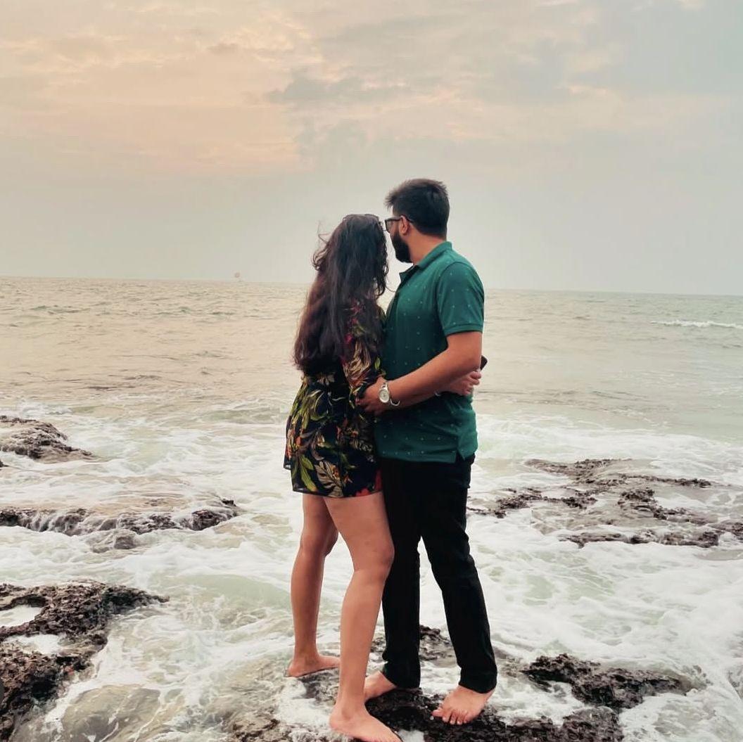 Two souls, one horizon.