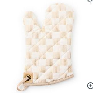 Check Oven Mitt large