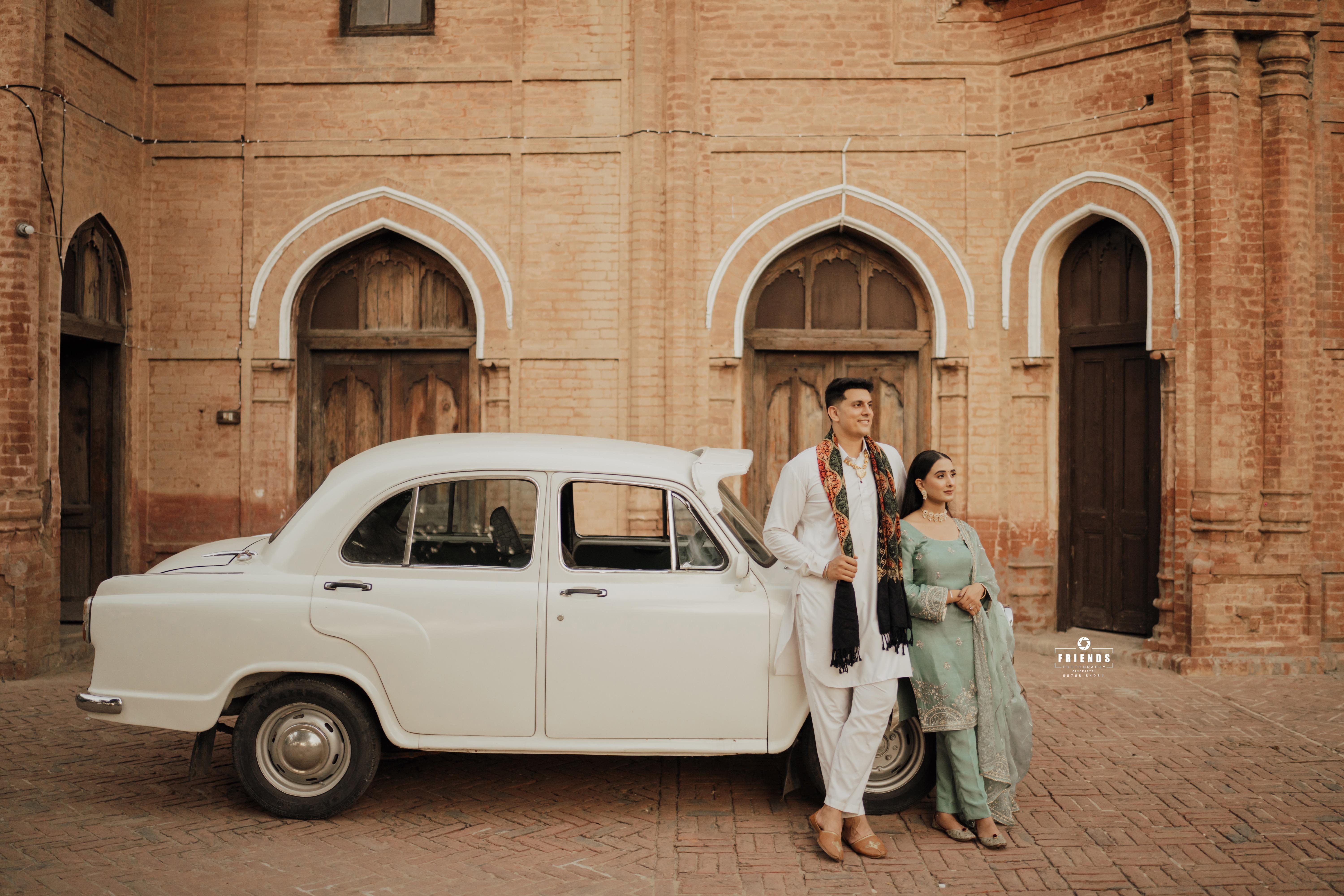 The Wedding Website of Simran Dhatt and Gagandeep Dhillon