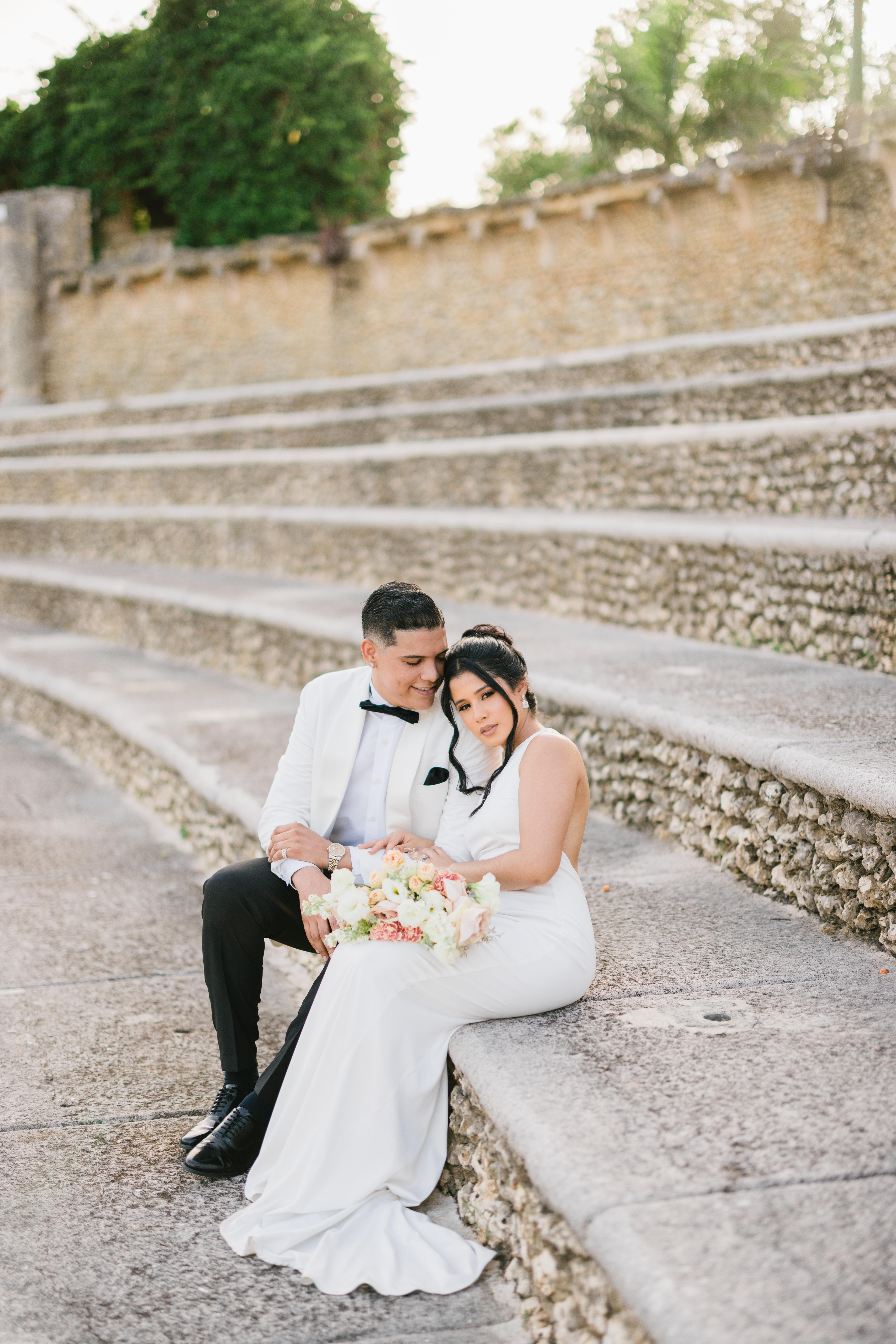 The Wedding Website of Diana Alban and Reggie Lopez
