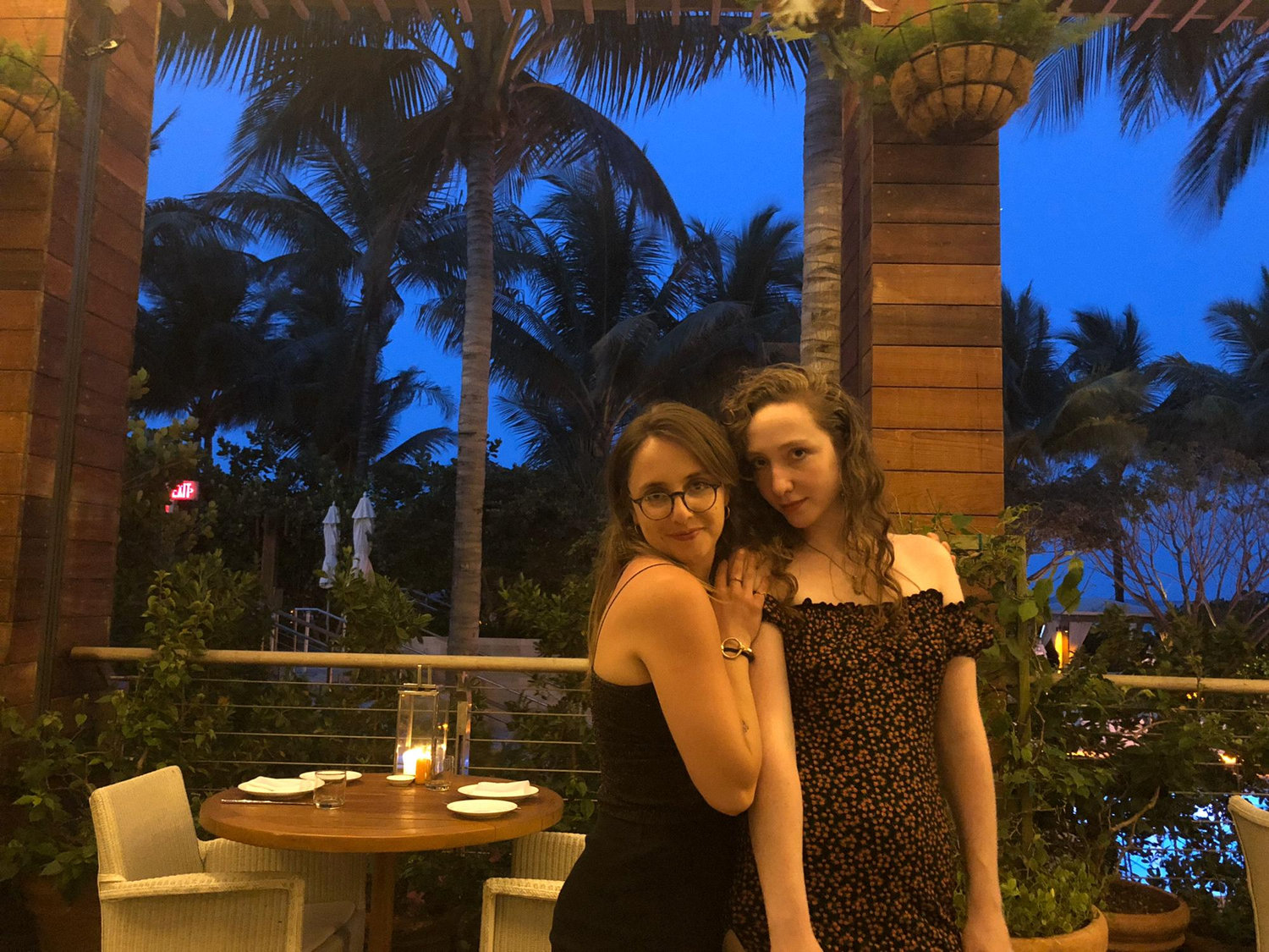 Gorgeous Grace and Sarah posing for us in Miami.