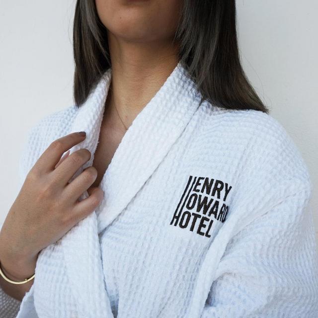 Henry Howard Hotel - Bathrobe