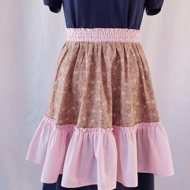 Retro 1950s style Apron, Retro Floral Ruffle Apron, Feminine Half Apron with Ruffles, Cute Pink Valentine's Day Apron, Size S/M