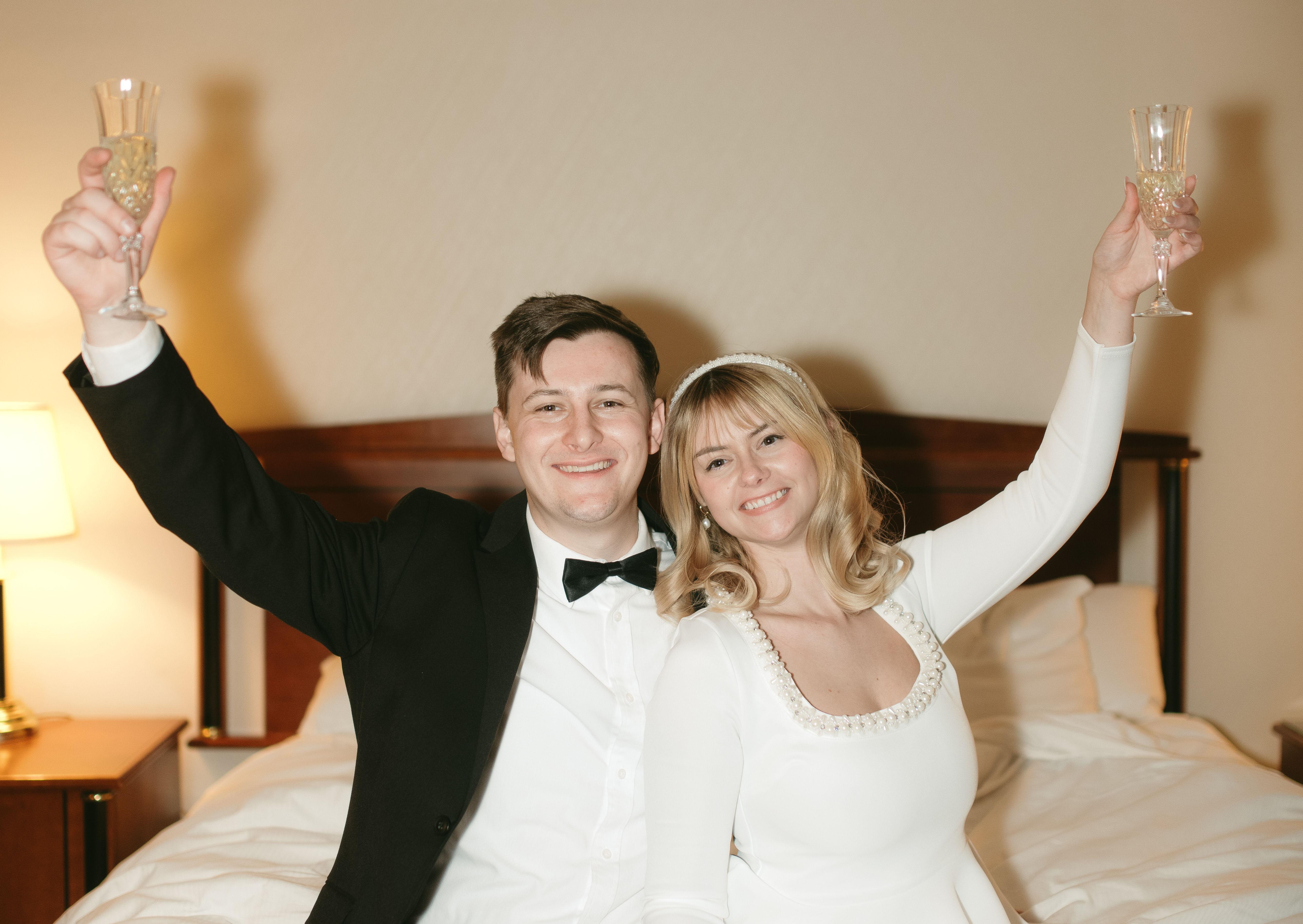 The Wedding Website of Taylor English and John Usher