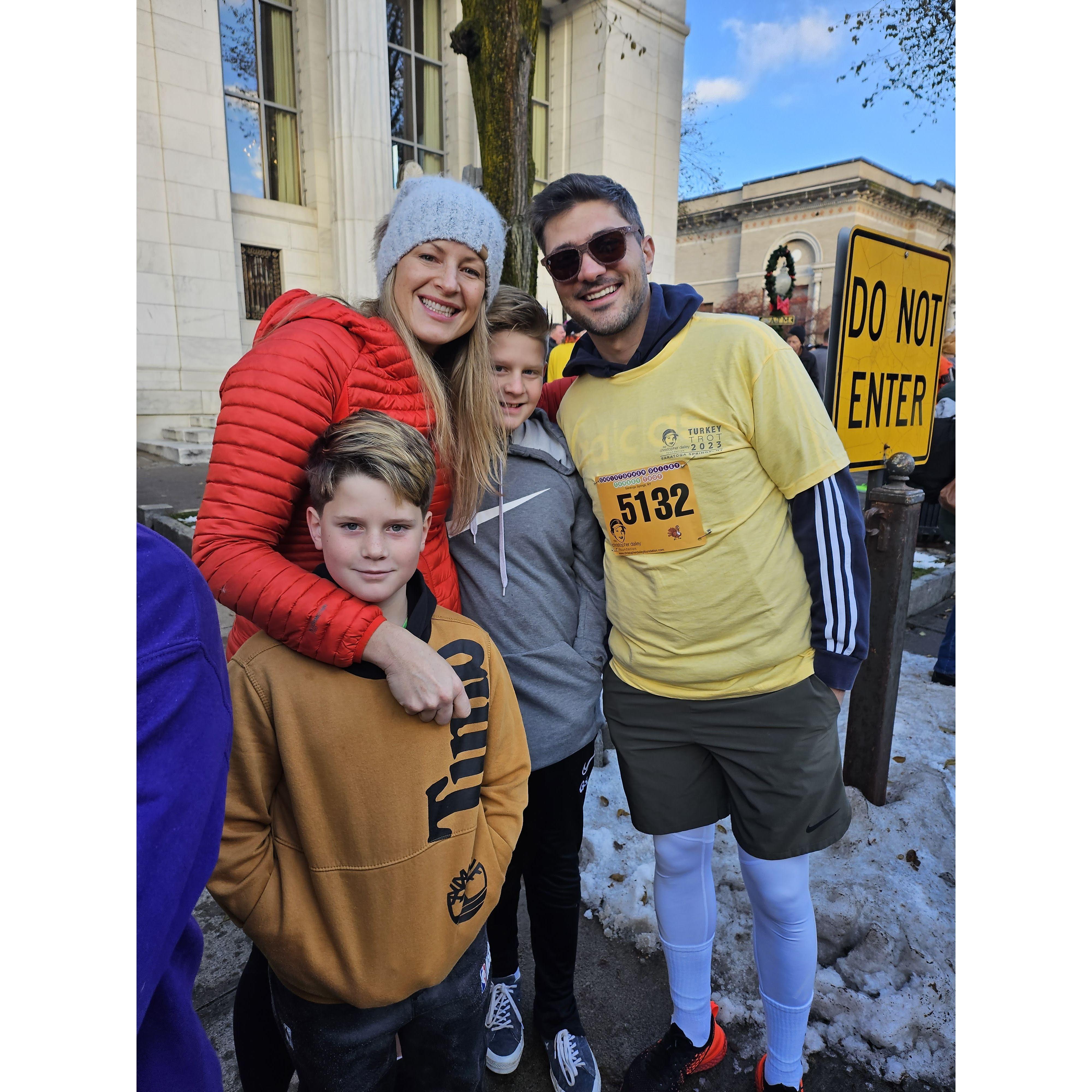 Turkey trot with Ab, Ko, and Chase!