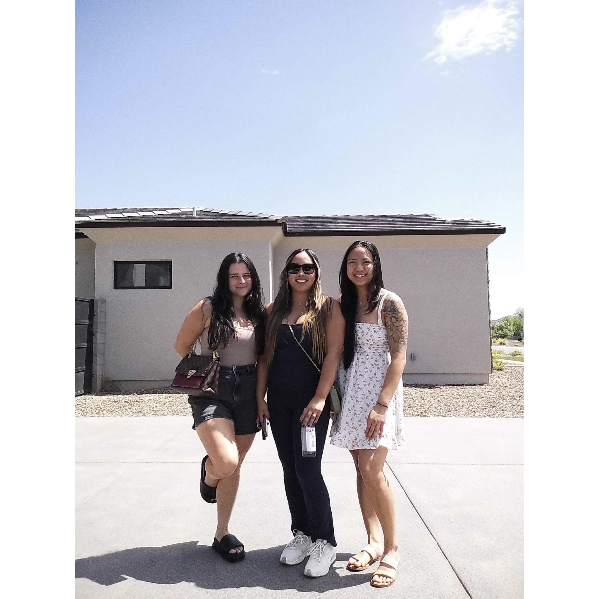 Kayla & Vanessa