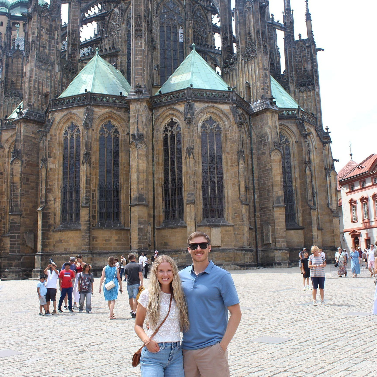 Getting a quick picture between the crowds in front of one of the any castles in Prague, CZ. (2025)
