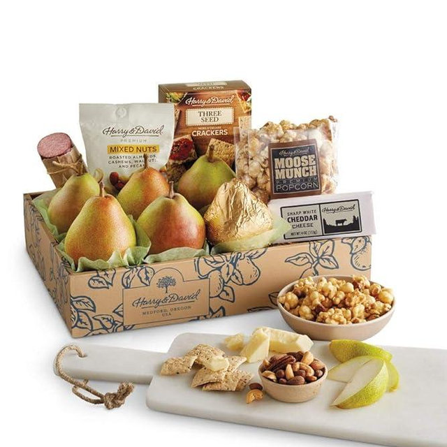 Harry & David - Harry's Gift Box, Harry & David Gift Basket, Gift Basket Ideas, Gift Baskets For Men, What To Include In A Gift Basket