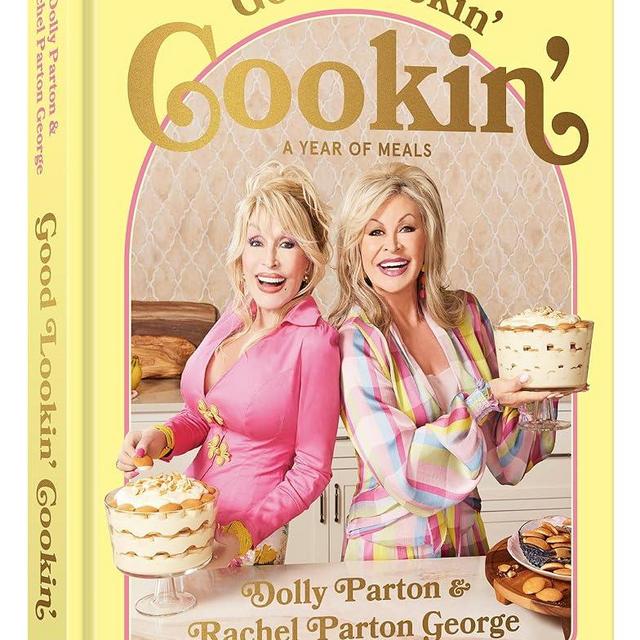 Good Lookin' Cookin': A Year of Meals - A Lifetime of Family, Friends, and Food