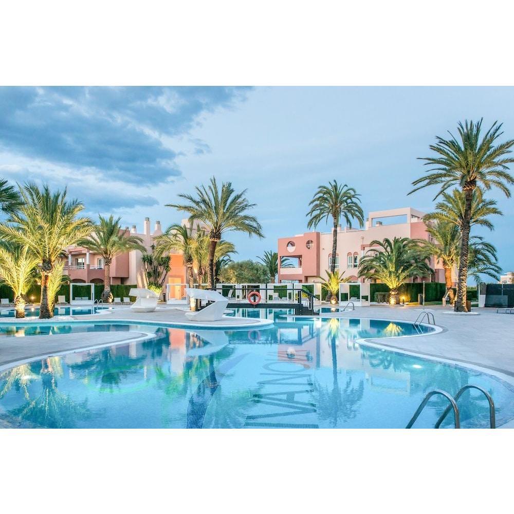 Oliva Nova Golf and Beach Resort