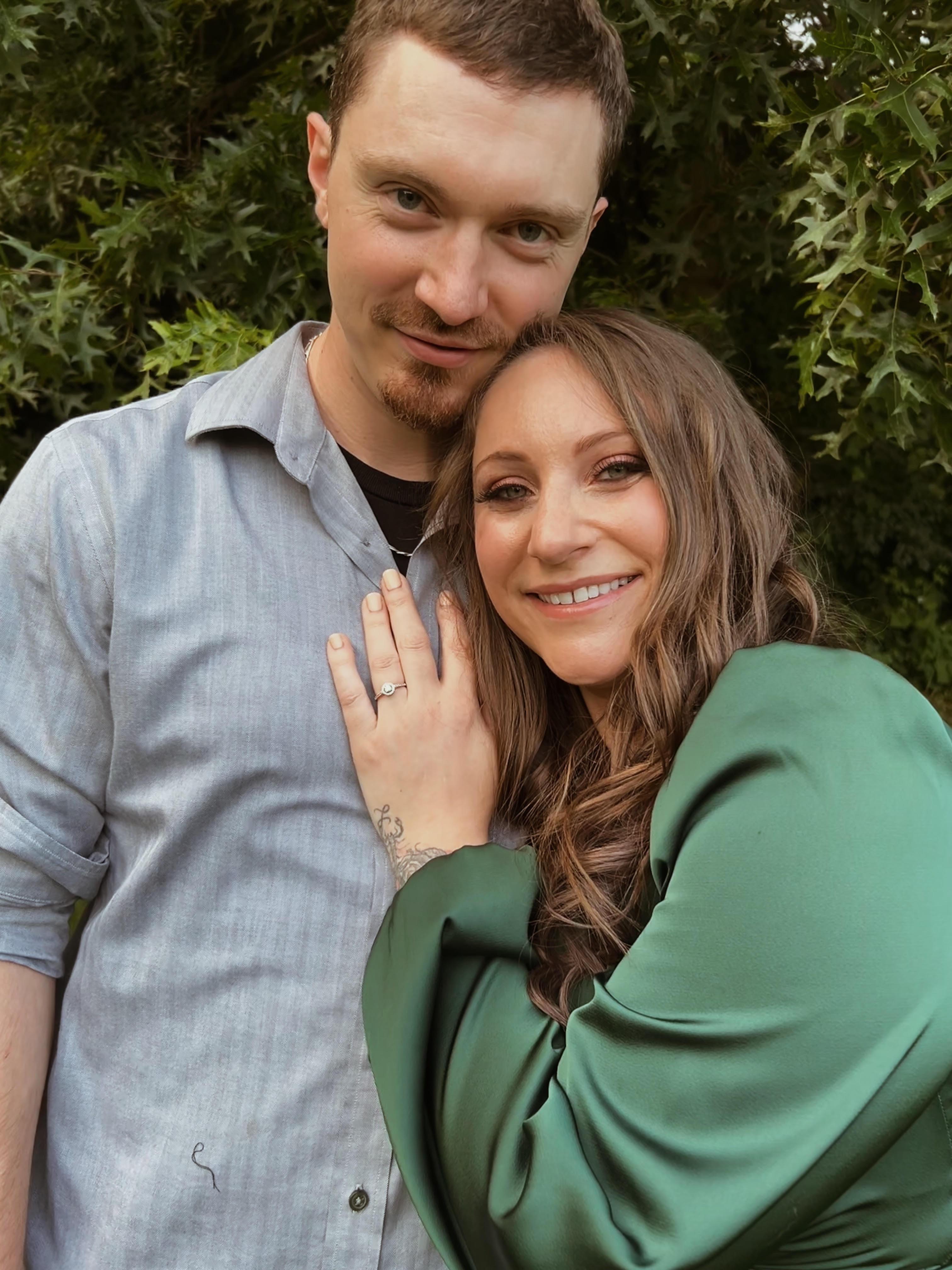 The Wedding Website of Justine Biafore and Mark West