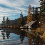 The Suttle Lodge & Boathouse