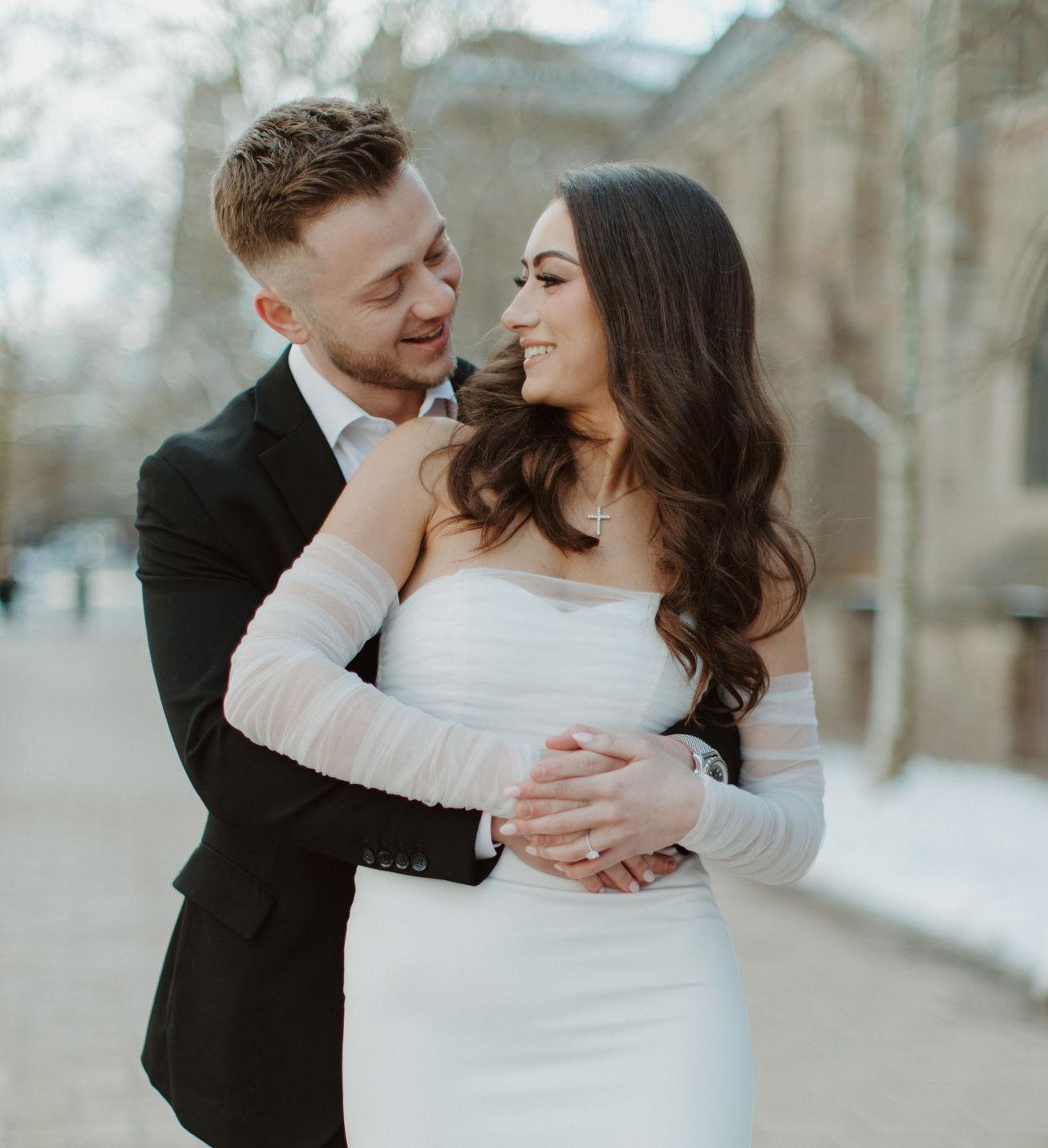 The Wedding Website of Lindsey Cafano and Darren Capobianco