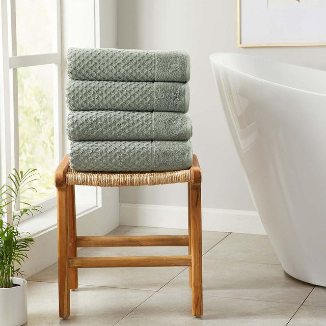 Green Bath Towels - 100% Cotton 4 Pack 54x27 Bath Towel Set - Absorbent, Durable, Quick-Dry Towels for Bathroom - Low-Twist, Two-Ply Decorative Towels (Sage Green)