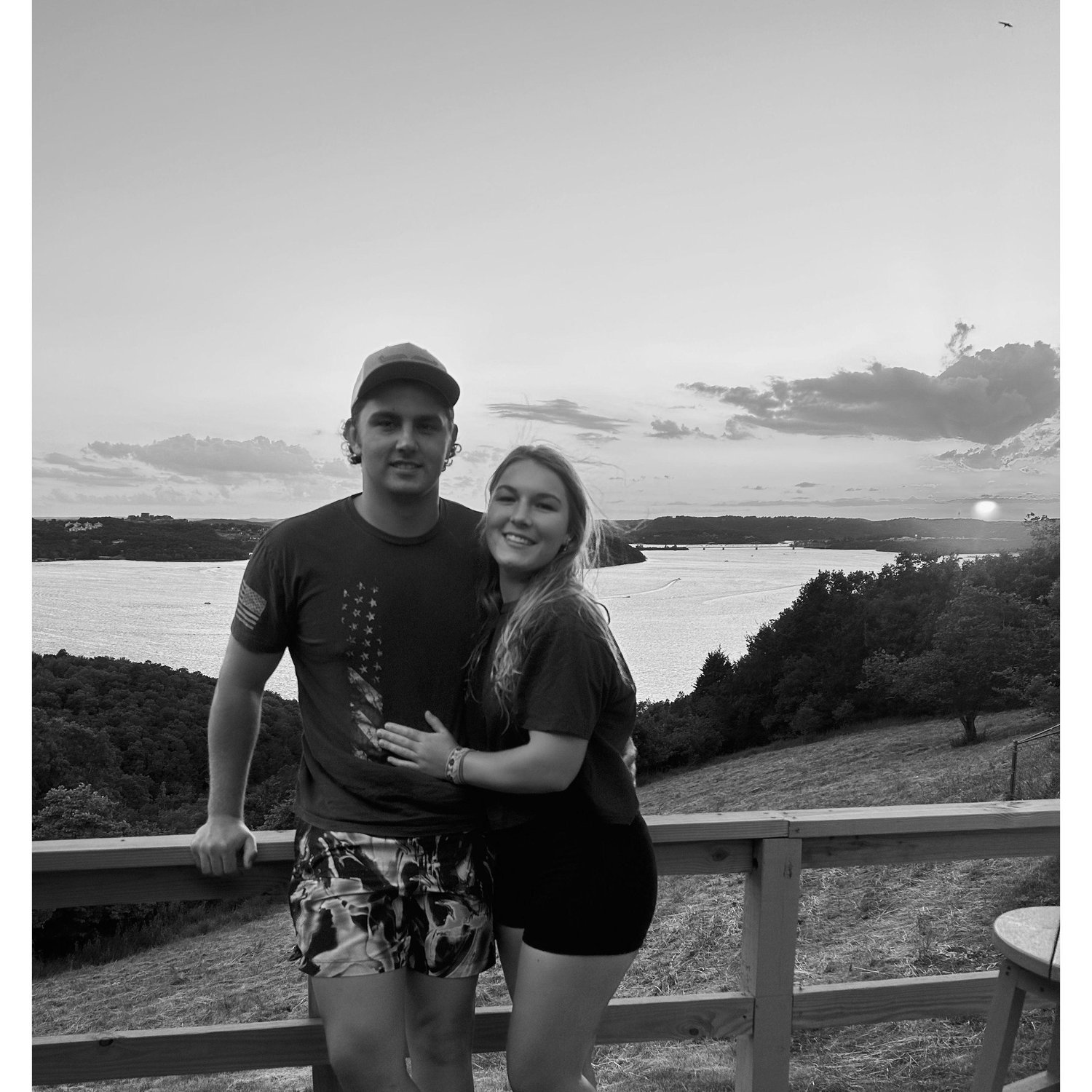 Lake weekend in Missouri, Douw flew 4 hours to see Kelsey for the weekend