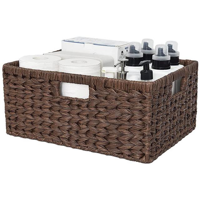 GRANNY SAYS Large Wicker Basket, Decorative Woven Basket for Storage, Waterproof Storage Basket Organizer, Wicker Storage Basket for Organizing Kitchen Table, Brown Basket, 1-Pack