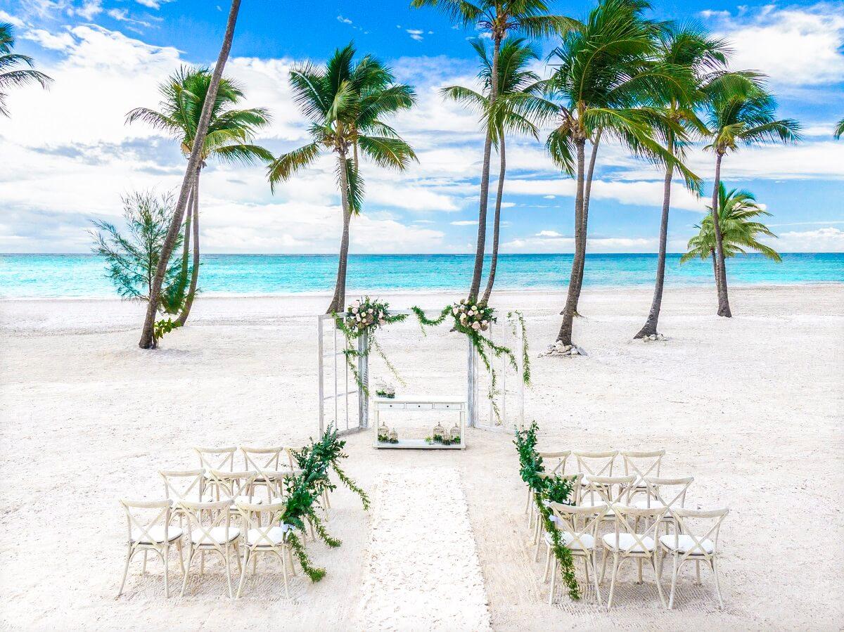 The Wedding Website of Courtney West and Tim Brown