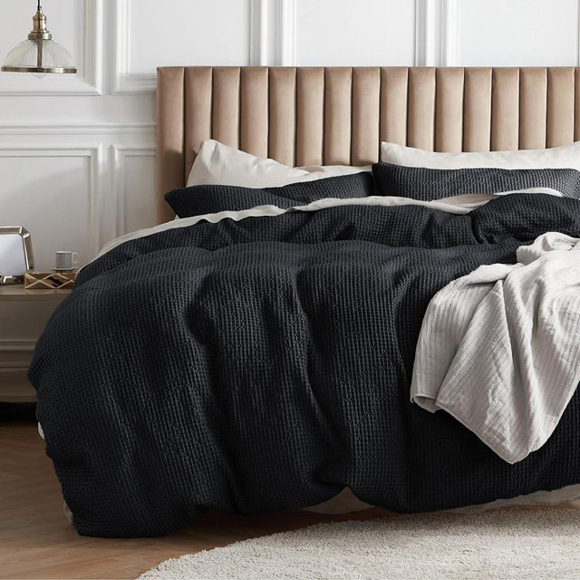 Bedsure Cotton Duvet Cover Set - 100% Cotton Waffle Weave Black Duvet Cover Oversized King Size, GentleSoft™ and Breathable Bedding Set for All Season, 3 Pieces, 120"x98"