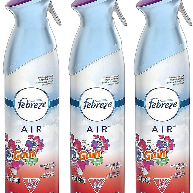 Febreze Air Freshener Spray - Gain Moonlight Breeze - Net Wt. 8.8 OZ (250 g) Per Bottle - Pack of 3 Bottles