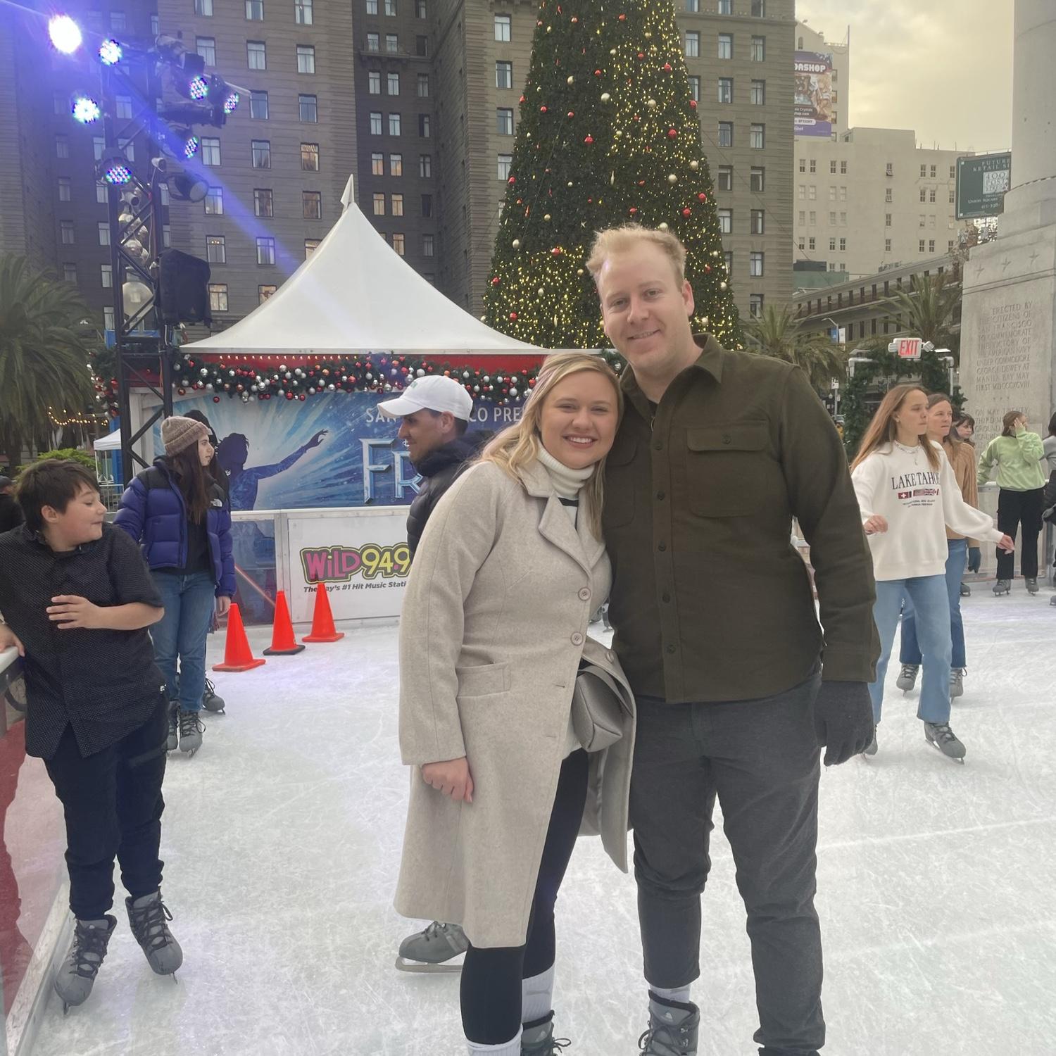 Ice Skating Union Square San Francisco 2022