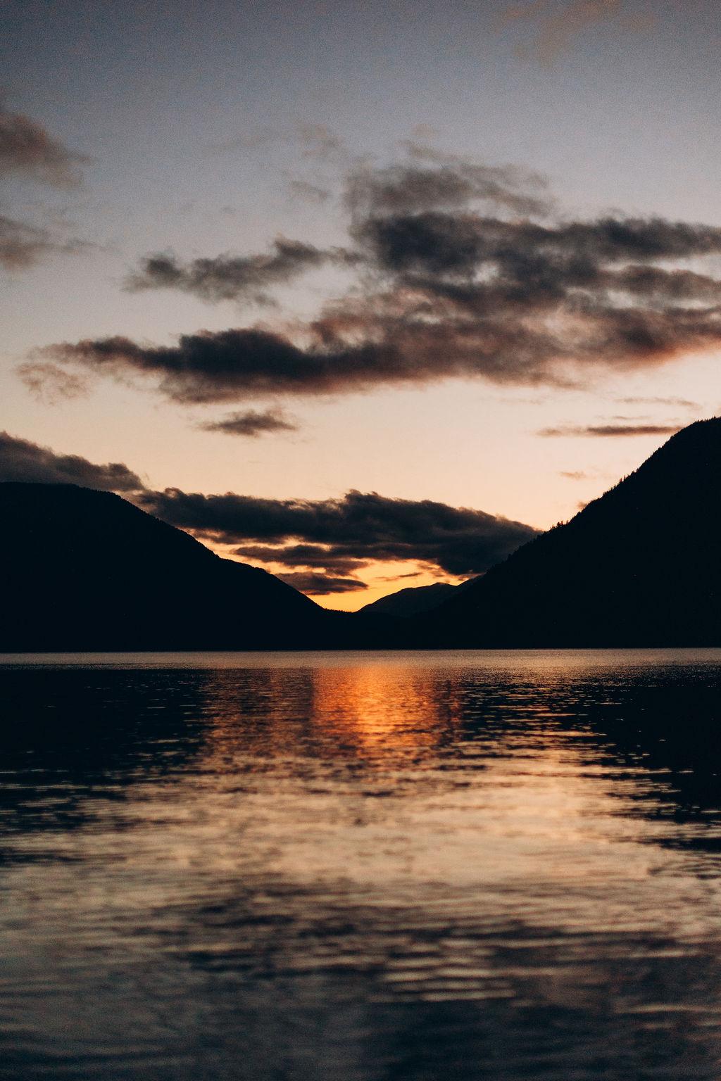 The Wedding Website of Conor McCabe and Elizabeth Dezeeuw