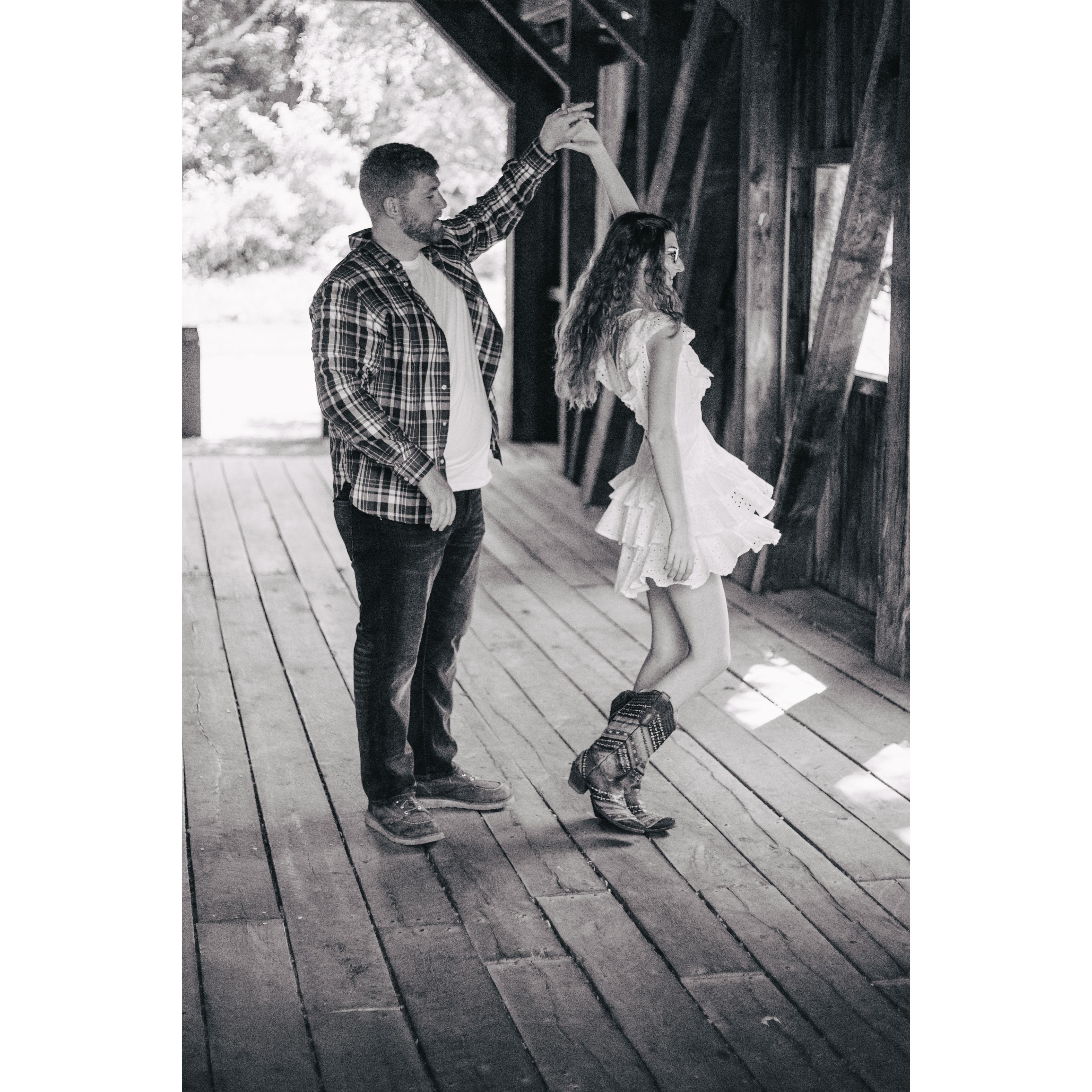 "i just wanna spin you round, and round..."