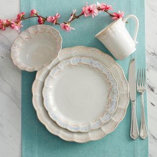 Mila 16-Piece Dinnerware Set, Service for 4
