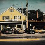 Explore Historic Downtown Old Saybrook