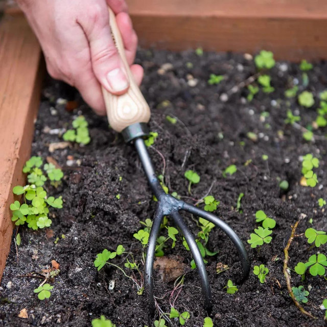 Gardener's Lifetime Cultivator